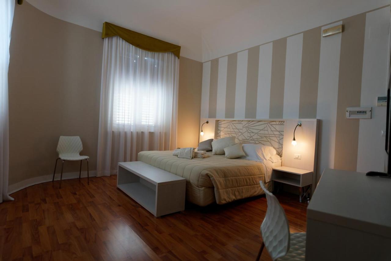 Sant'elia 3*