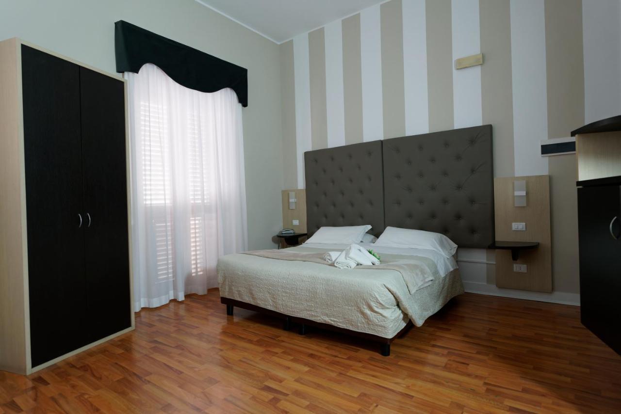 Hotel Sant'elia 3*